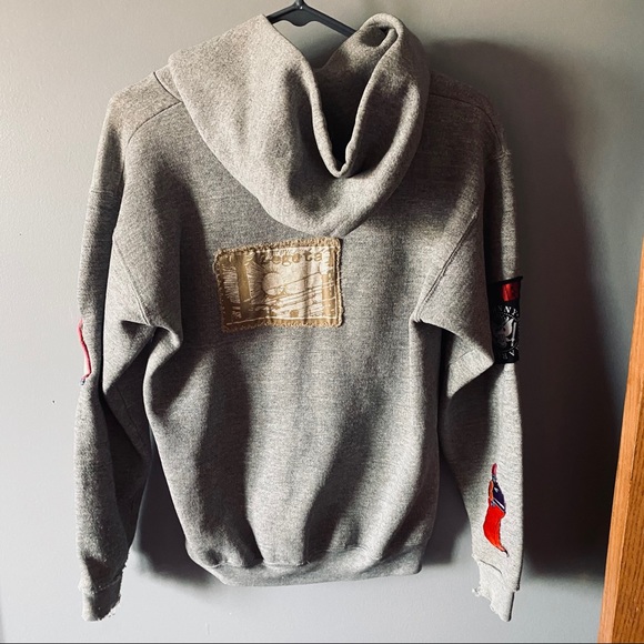 Gray patch zip up sweatshirt - Picture 9 of 13